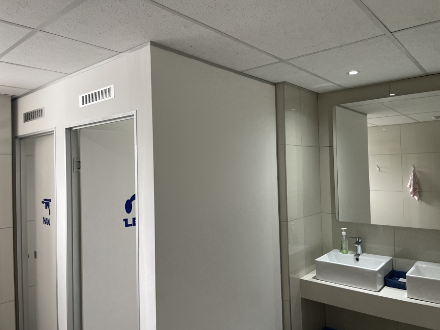 To Let commercial Property for Rent in Green Point Western Cape